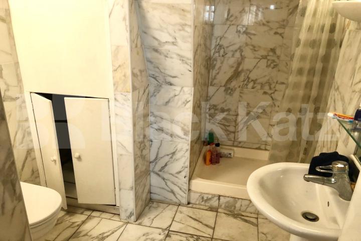 Two bedroomed, two bathroomed period conversion Union Street, London Bridge